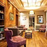 斯涛特尔杜纳酒店 3*
