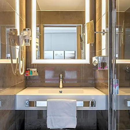 Des Dunes Hotel