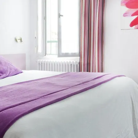 Des Dunes Hotell 3*