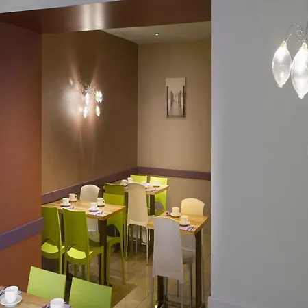 Des Dunes Hotell 3*